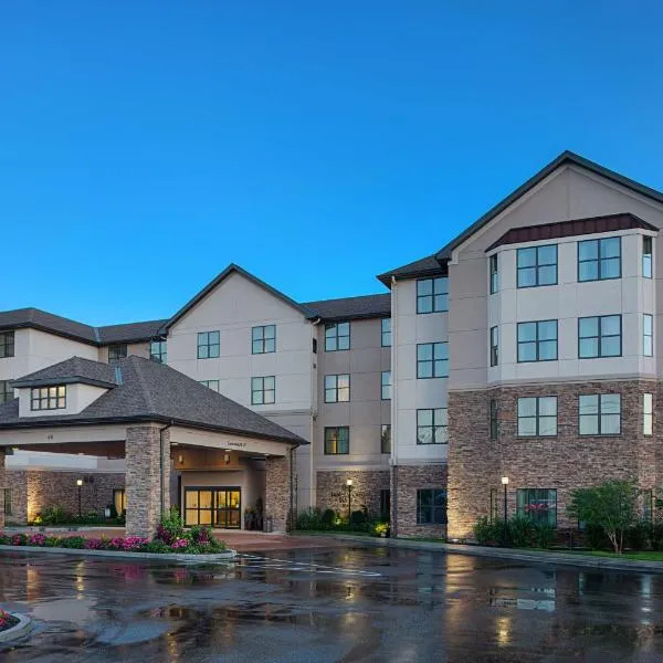 Homewood Suites by Hilton Carle Place - Garden City, NY, hotel v destinaci Carle Place