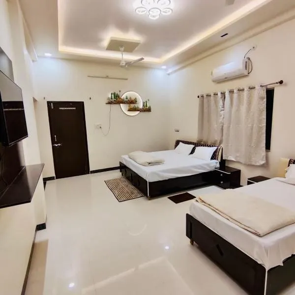 DivineStay - Full Villa by AP Villas, hotel in Sānwer