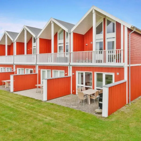 Lovely Holiday Home For Rent In The Popular Hornfisken, Hotel in Løkken
