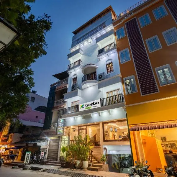 Treebo Grace Inn, 3 Min Walk From Promenade Beach, hotel v destinaci Puduččéri