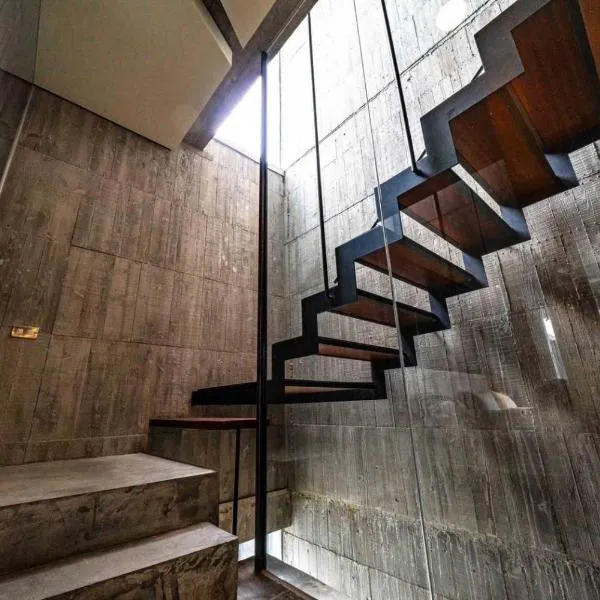 陸月Villa 宜蘭包棟民宿 l 寵物友善 l 烤肉 l KTV, hotel v destinaci Dongshan