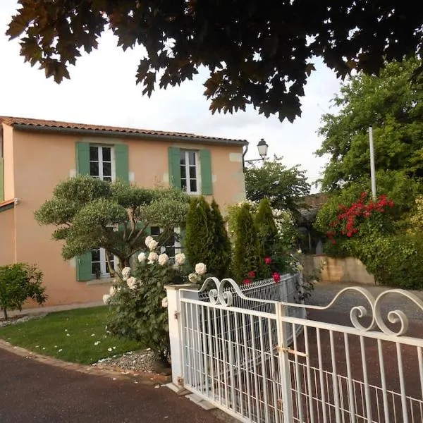 Le Rouergue, hotel in La Réole