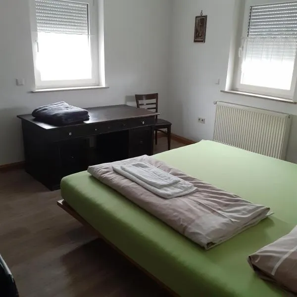 Backstubencafe Beck, hotel v destinaci Ansbach