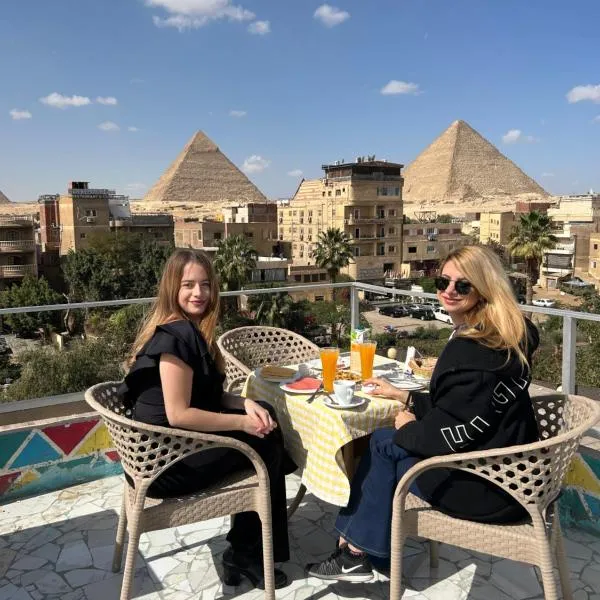 Matto Pyramids Inn, hotel v Káhiře