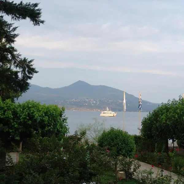 Galini, hotel v destinaci Loutra Edipsou