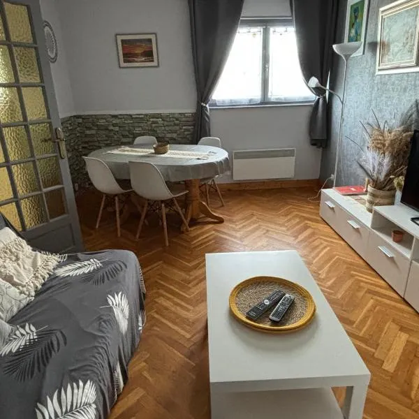 LE RAYON DE SOLEIL, Hotel in Froberville