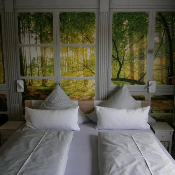 Der Frühe Vogel – hotel w mieście Plaue