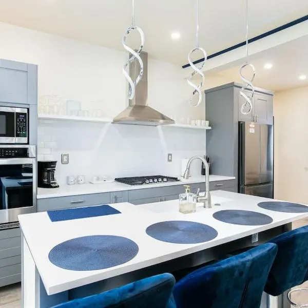 Walk to ND, Hot Tub, Lux Kitchen, Pet Friendly, ξενοδοχείο σε Σάουθ Μπεντ