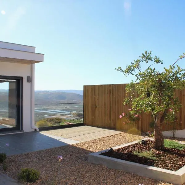 H36 Pine Villa, hotel a Aljezur