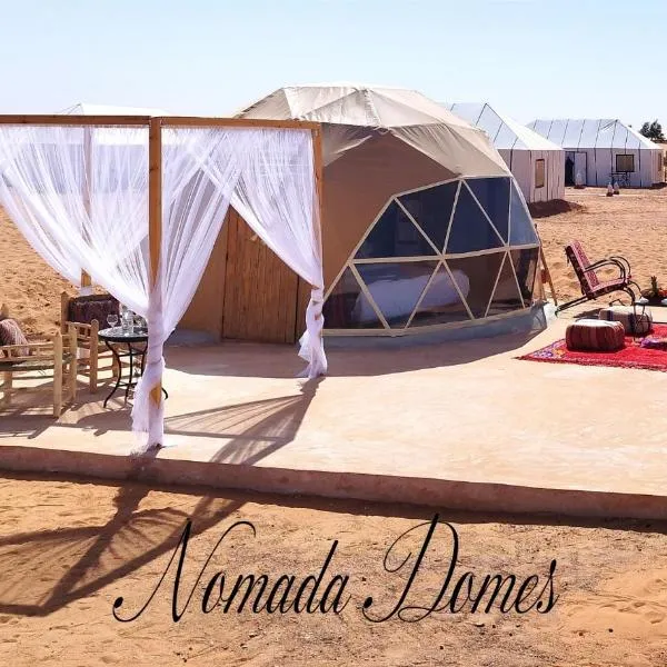 Nomada Domes Camp with Airco、メルズーガのホテル