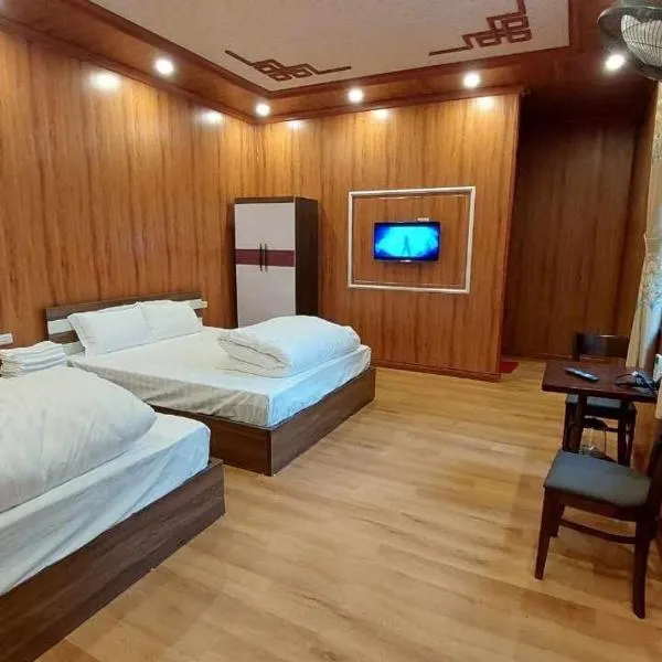 NHÀ NGHỈ-HOMESTAY -KHÁCH SẠN ĐỒNG VĂN Hà Giang, hotell i Dồng Văn