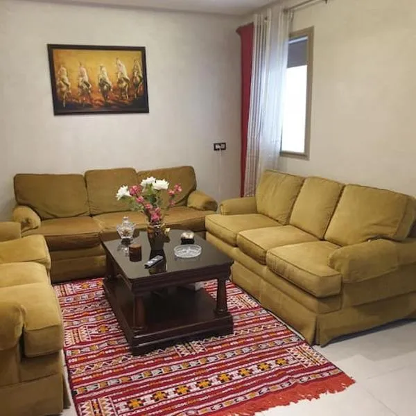 Appartement Cosy Disponible, hotel em Mehdiya-Plage