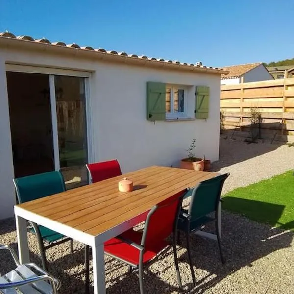 Gîte L’escale provençale, hotel in La Caravane
