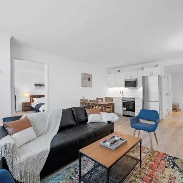 Boardwalk CozySuites Beachfront 2BR 3BA Condo, hotel in Atlantic City