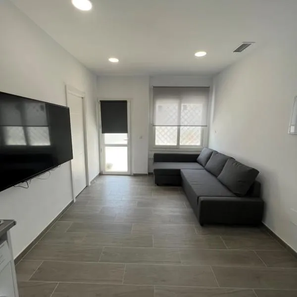 Apartamentos BEACHYDAYS Metrópolis A, hotell Torremolinoses