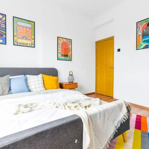 Super Fresh! 3bdr Apartment In Sofia Center's Artistic Area, ξενοδοχείο στη Σόφια