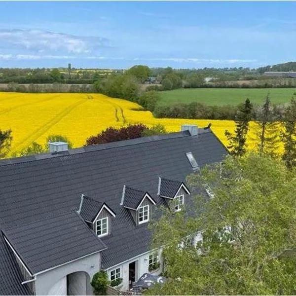 Fehrsland 2, ξενοδοχείο σε Dollerup