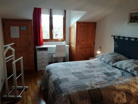 Au clos des Varnelles, hotel v destinaci Revigny-sur-Ornain