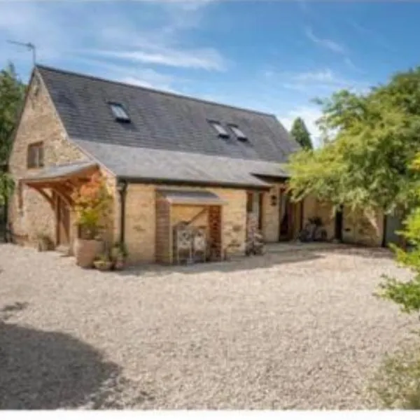 Little Kent End Cottage, hotel ad Ashton Keynes