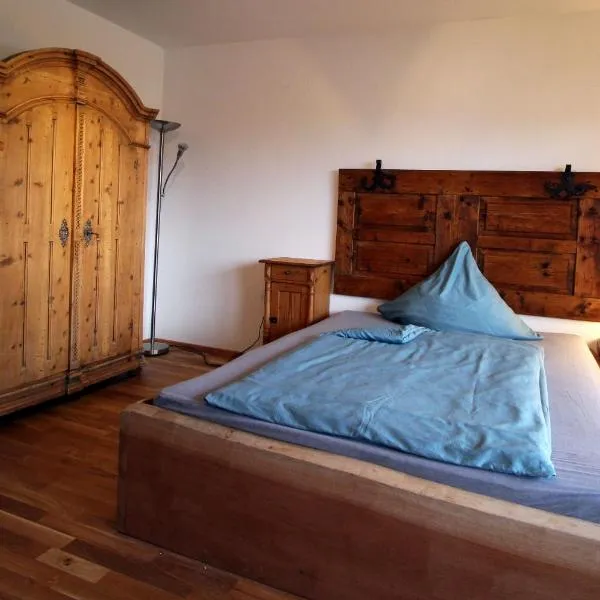 Wohnen und Kunst in Albaching, hotel v destinaci Albaching