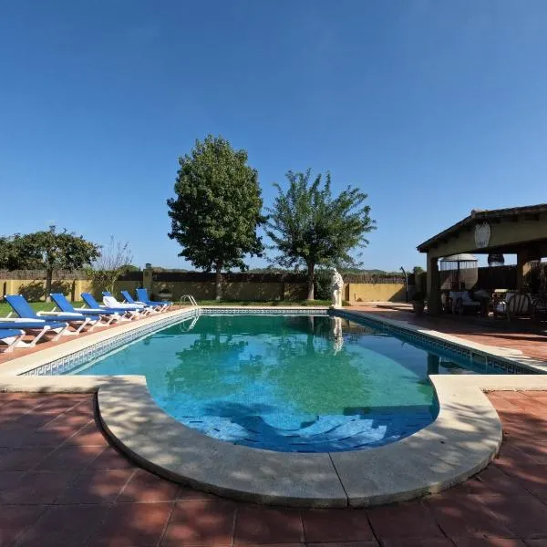 Amazing villa for big groups in the best place of Costa Brava, hotel in Palamós