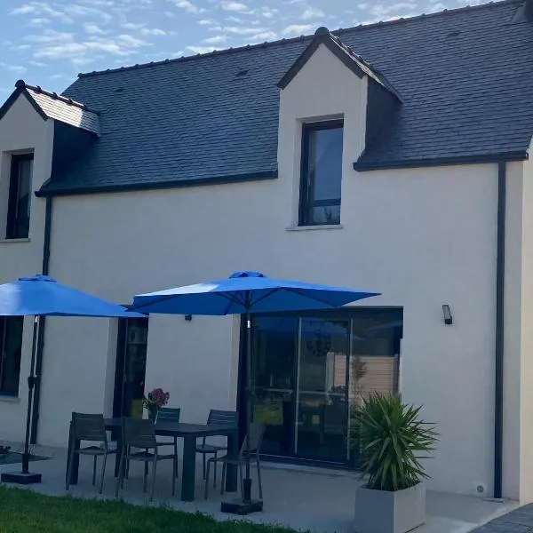 Maison de vacances à Sarzeau à 5 min de la plage à pieds, hotel v destinácii Sarzeau