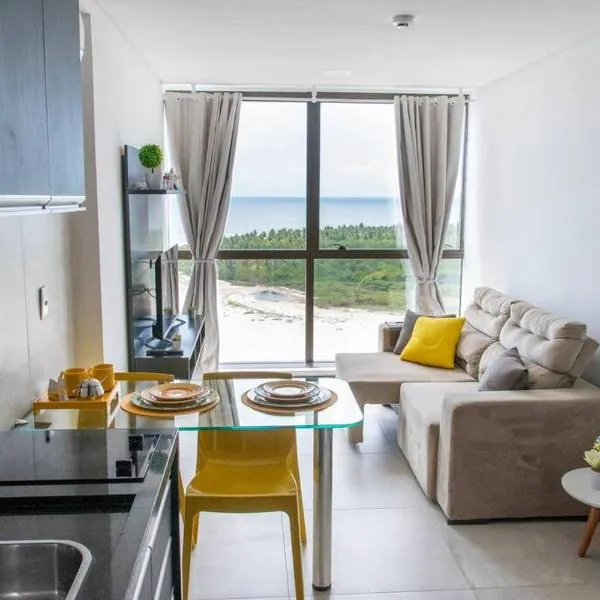 Apartamento com Vista Deslumbrante à Beira Mar.