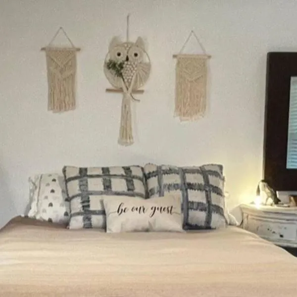 Newly remodeled studio near downtown Brenham、ブレナムのホテル