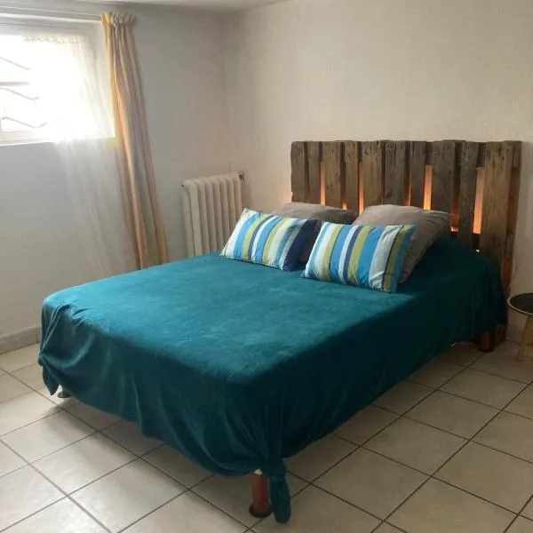 Sérénité – hotel w mieście Biscarrosse
