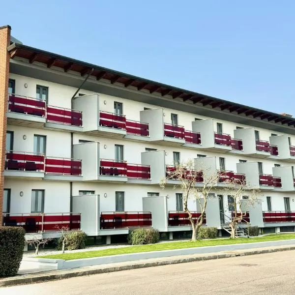 Touring Hotel, hotel in Seniga