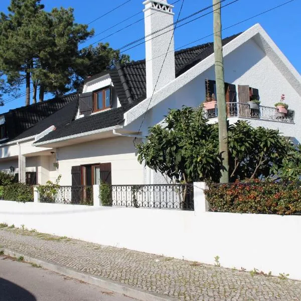 Bulle Entre Parenthèses, hotel in Aroeira