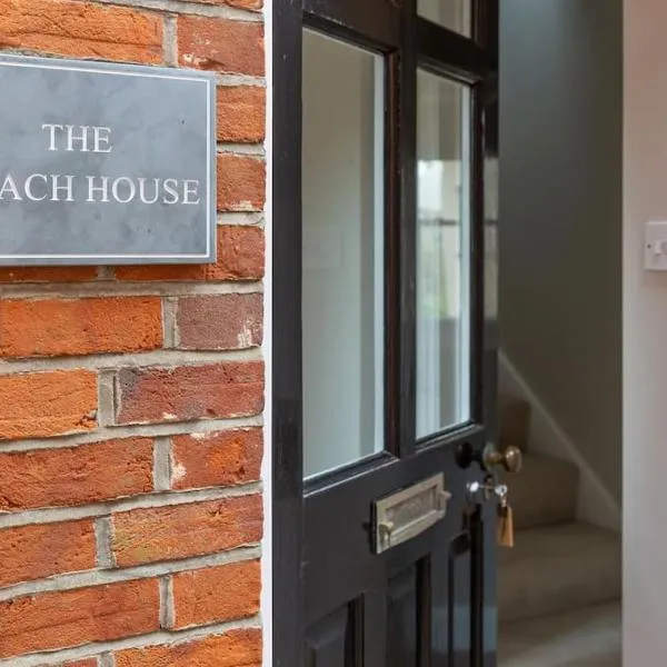 Stylish and homely 1 bed Edwardian Coach House, hotel in Colchester