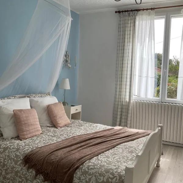 B&B at 3 La Brionniere, hotel in Saint-Pierre-du-Chemin