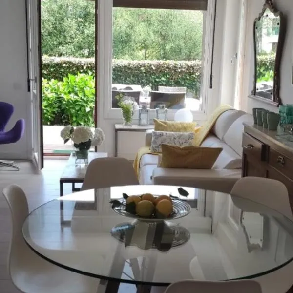 Apartamento con jardín, hotel din Barro de Llanes