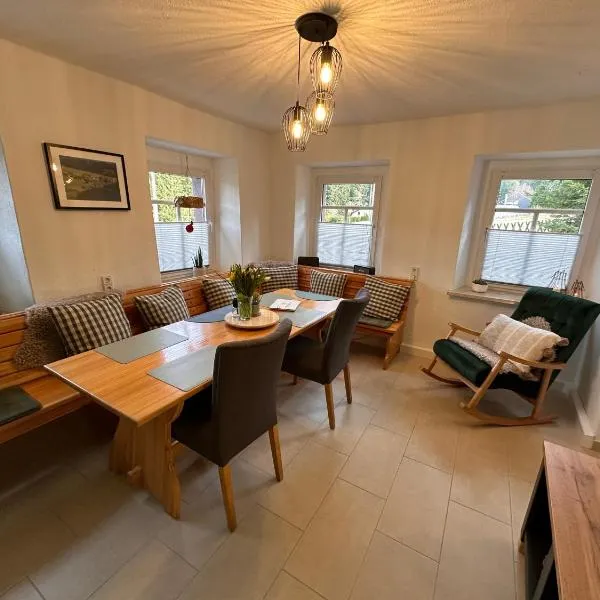 Ferienhaus Hemann mit eigener Sauna, hotel in Tellerhäuser