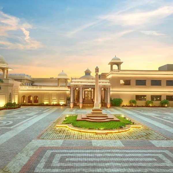 Heritage Village Resort & Spa Manesar-Gurgaon, hotel in Manesar