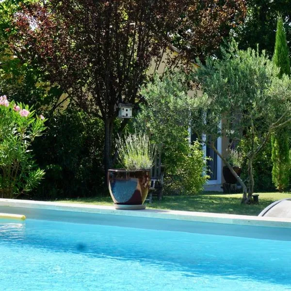 La belle histoire Gîte Montmirail, hotel em Bédoin