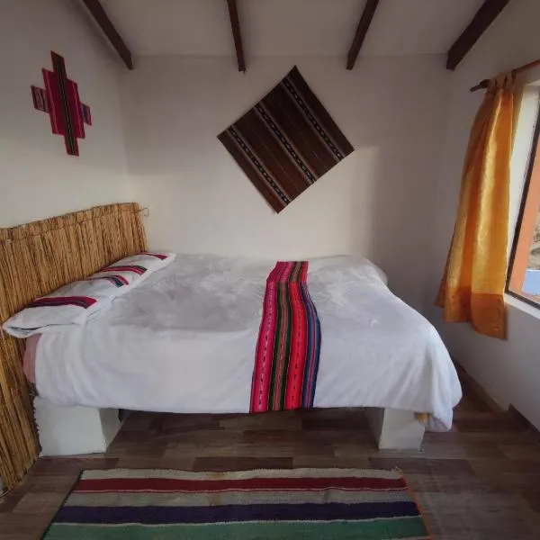 INTI WASI LODGE、Comunidad Yumaniのホテル