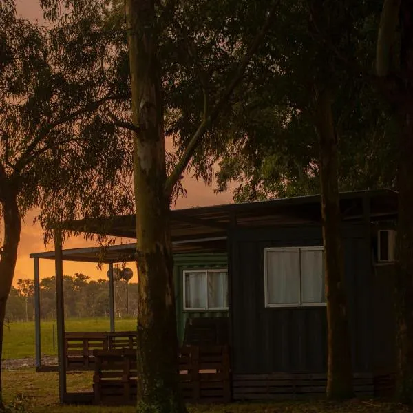 Cabañas El Calabres, hotel em Balneario Ipora