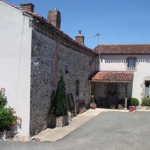 Chambre d'hôte du Plessis, hotel in Les Landes-Génusson