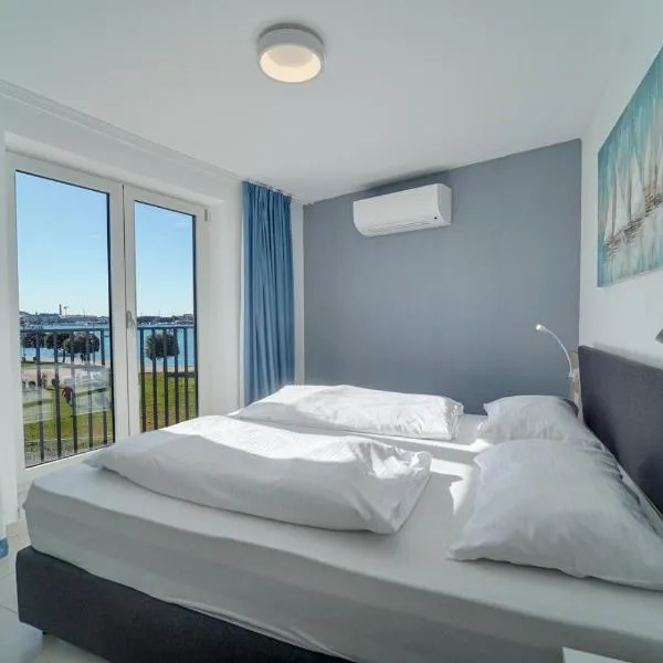Dolce Vista Suite Apartment Garden Palace Resort, hotel in Umag