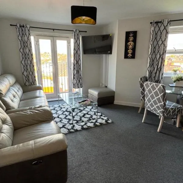 Spacious 1 Bedroom Apartment In Wigan, hotel di Shevington