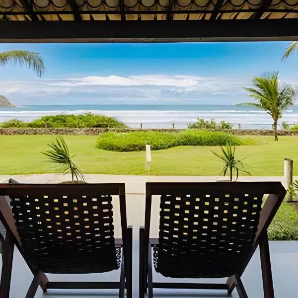 Casa Beira da praia Geribá Búzios, pés na areia