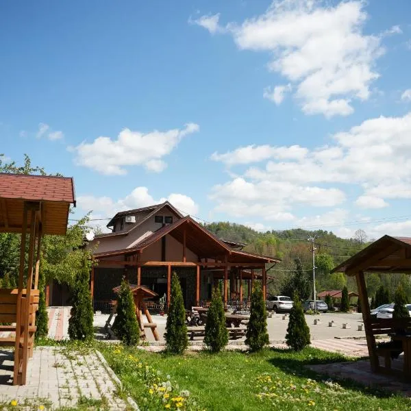 Păstrăvăria Crasna Bogiri, hotel in Izvoarele