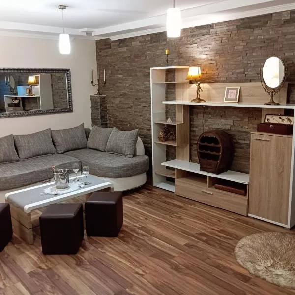 Apartman Dionis SM, hotel in Sremska Mitrovica
