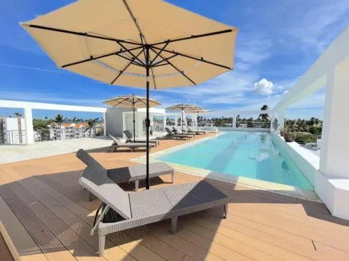 Beach Sun Caribbean and Ducassi, hotel v destinaci Punta Cana