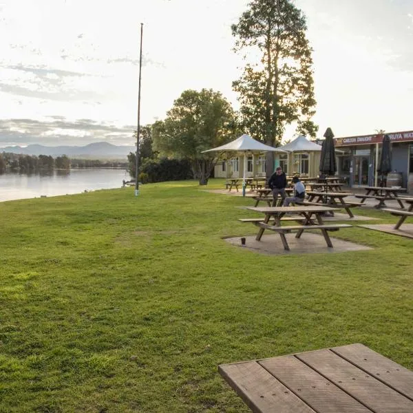 Moruya Waterfront Hotel Motel, hotel in Congo Park