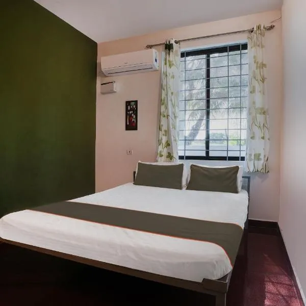 OYO Collection O Grand Residency, hotell sihtkohas Auroville