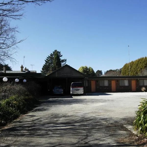 Robertson Country Motel, hotel en Burrawang