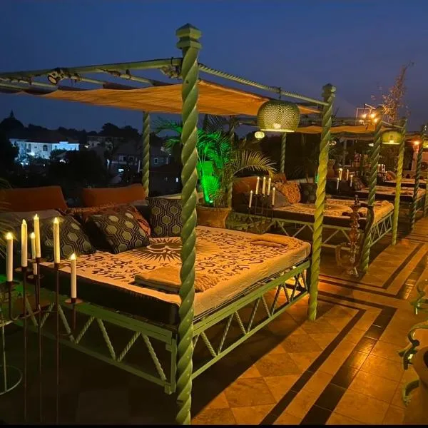 RoofTop Boutique Hotel Adults Only, hotel in Ker Dobaly